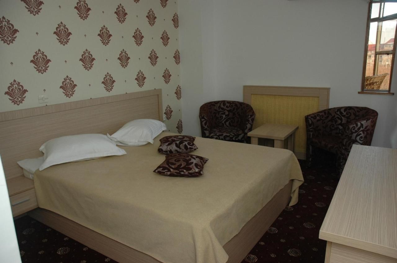 Отель Hotel Dambovita Тырговиште-16