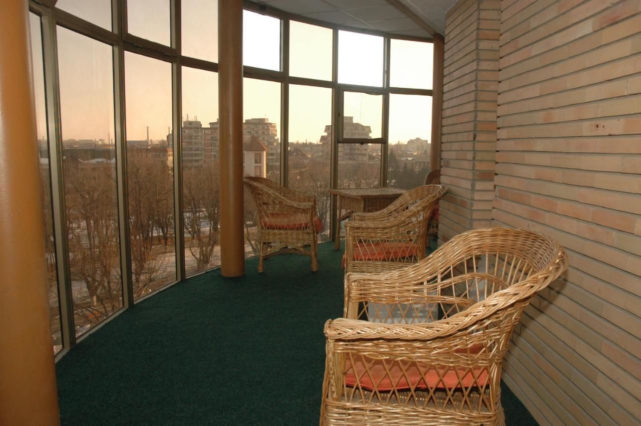 Отель Hotel Dambovita Тырговиште-18