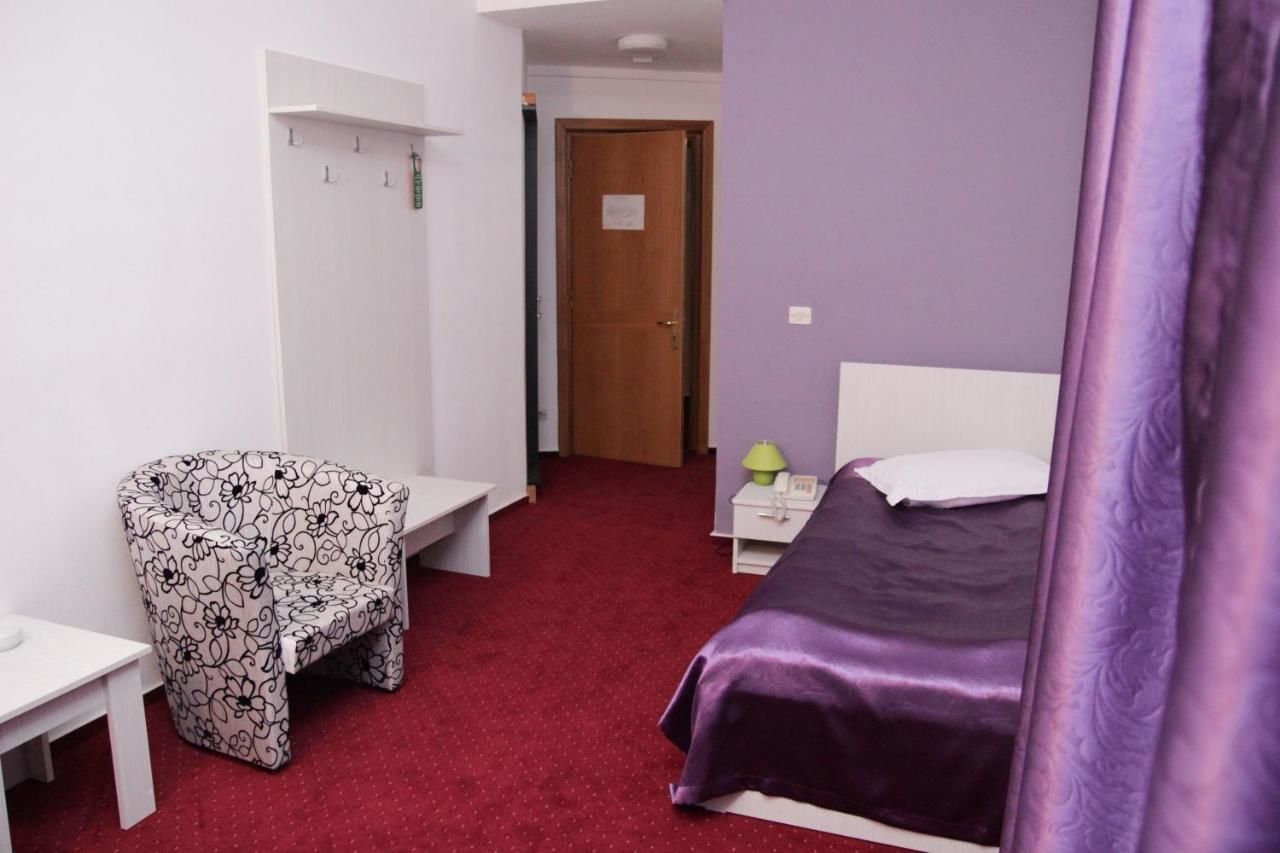 Отель Hotel Dambovita Тырговиште-27